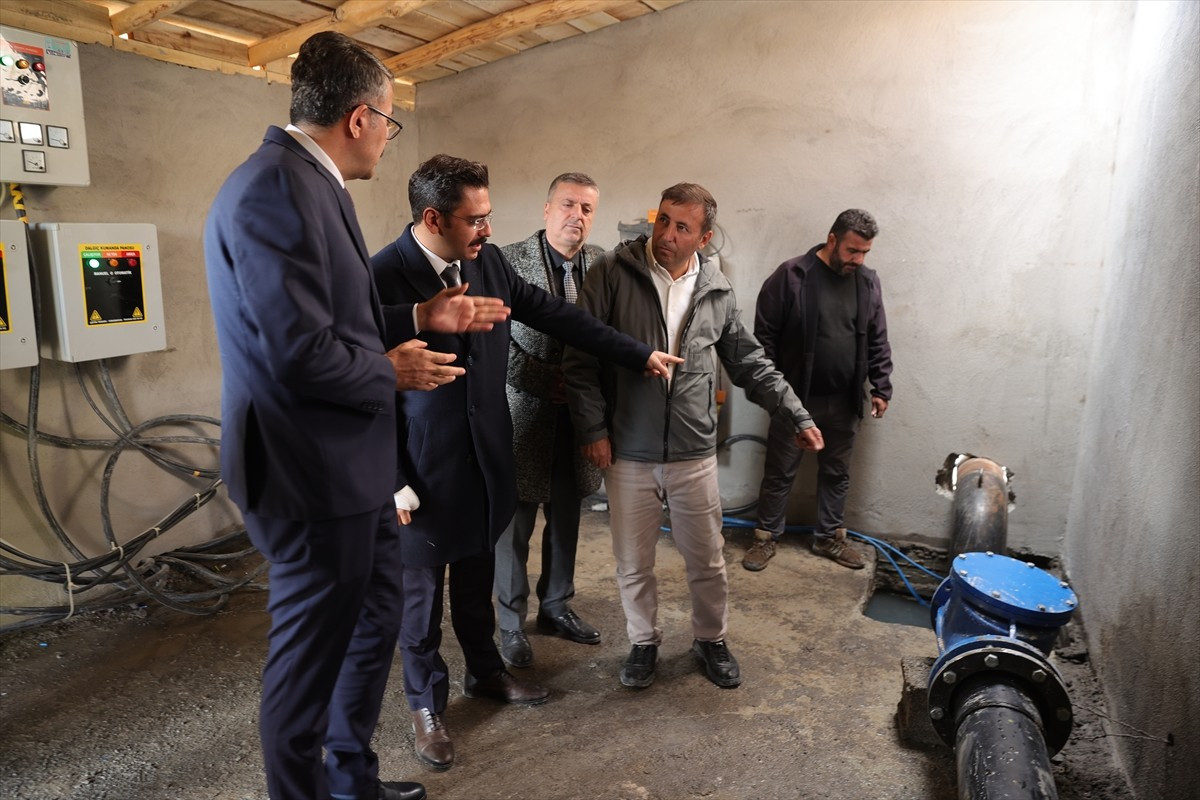 Hakkari'de 6 noktada yapılan sondaj çalışmalarında ulaşılan su kaynakları, şehir şebekesine...