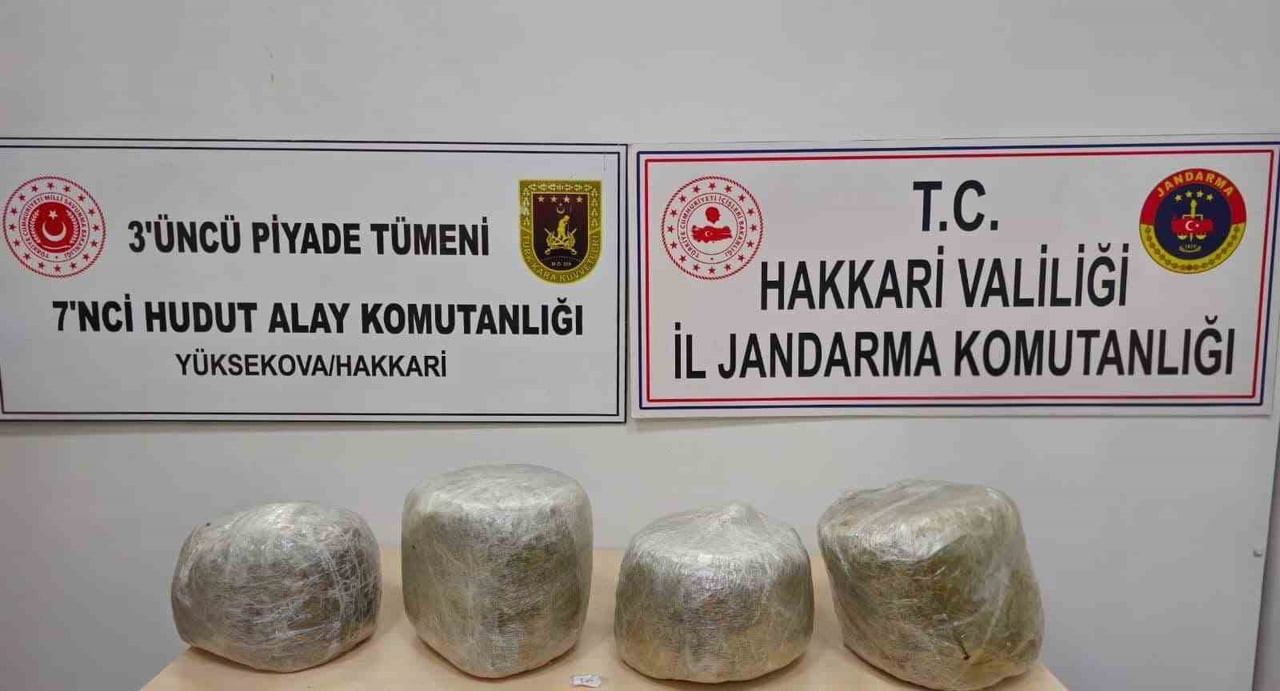 HAKKARİ’NİN YÜKSEKOVA İLÇESİNDE JANDARMA EKİPLERİNCE YÜRÜTÜLEN ÇALIŞMALAR SONUCUNDA 11 KİLO 350...