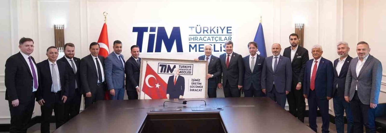 HALI SEKTÖR HEYETİ, TÜRKİYE İHRACATÇILAR MECLİSİ (TİM) BAŞKANI MUSTAFA GÜLTEPE’Yİ MAKAMINDA...