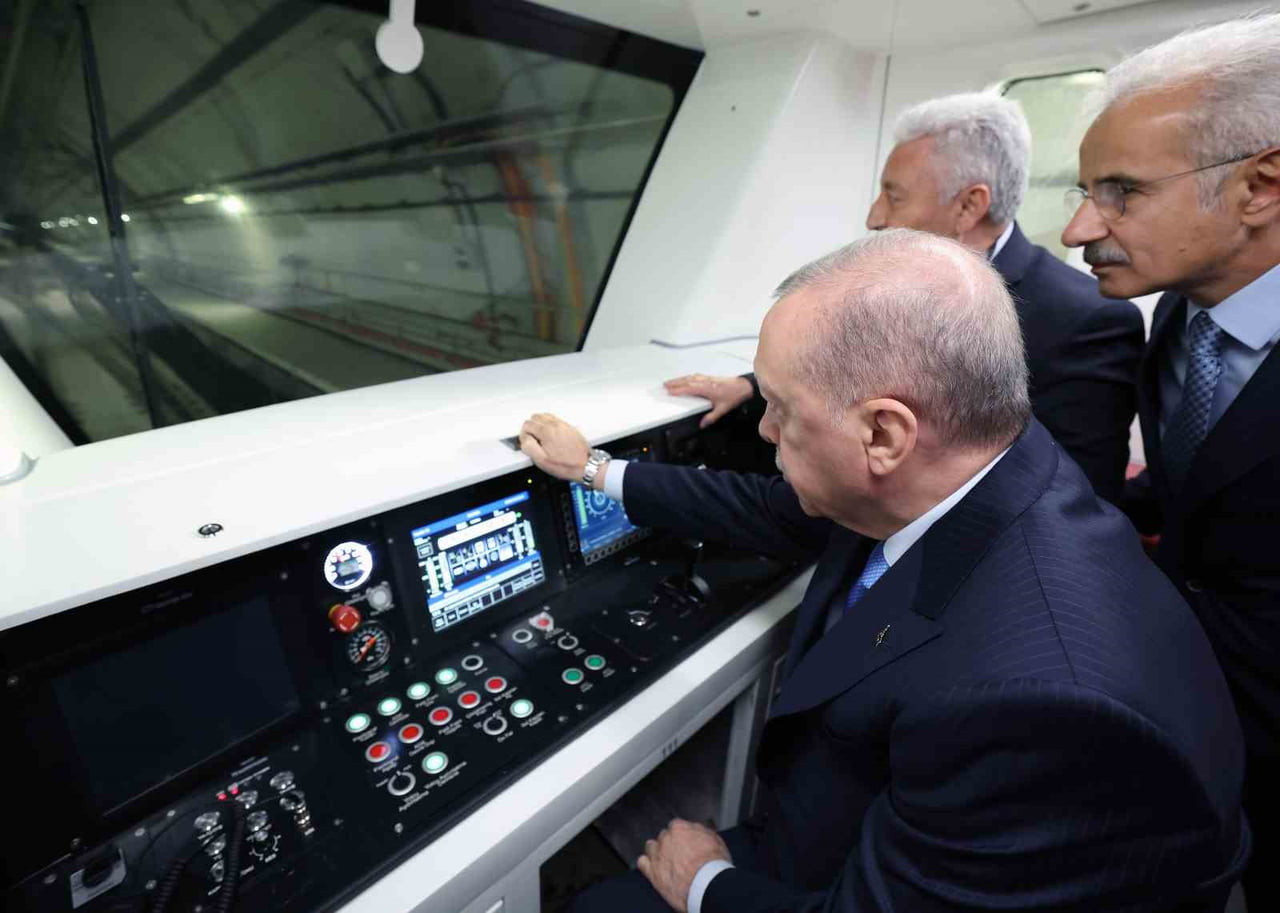 HALKALI-İSTANBUL HAVALİMANI-GAYRETTEPE METRO PROJESİ'NİN SON ETABI OLAN HALKALI-ARNAVUTKÖY HATTI...