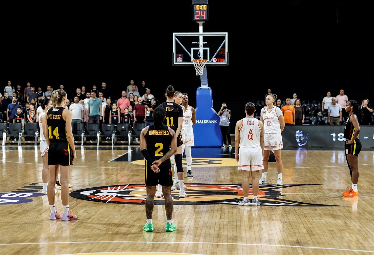 Halkbank Kadınlar Basketbol Süper Ligi'nin 6. haftasında ÇİMSA ÇBK Mersin ile Melikgazi Kayseri...