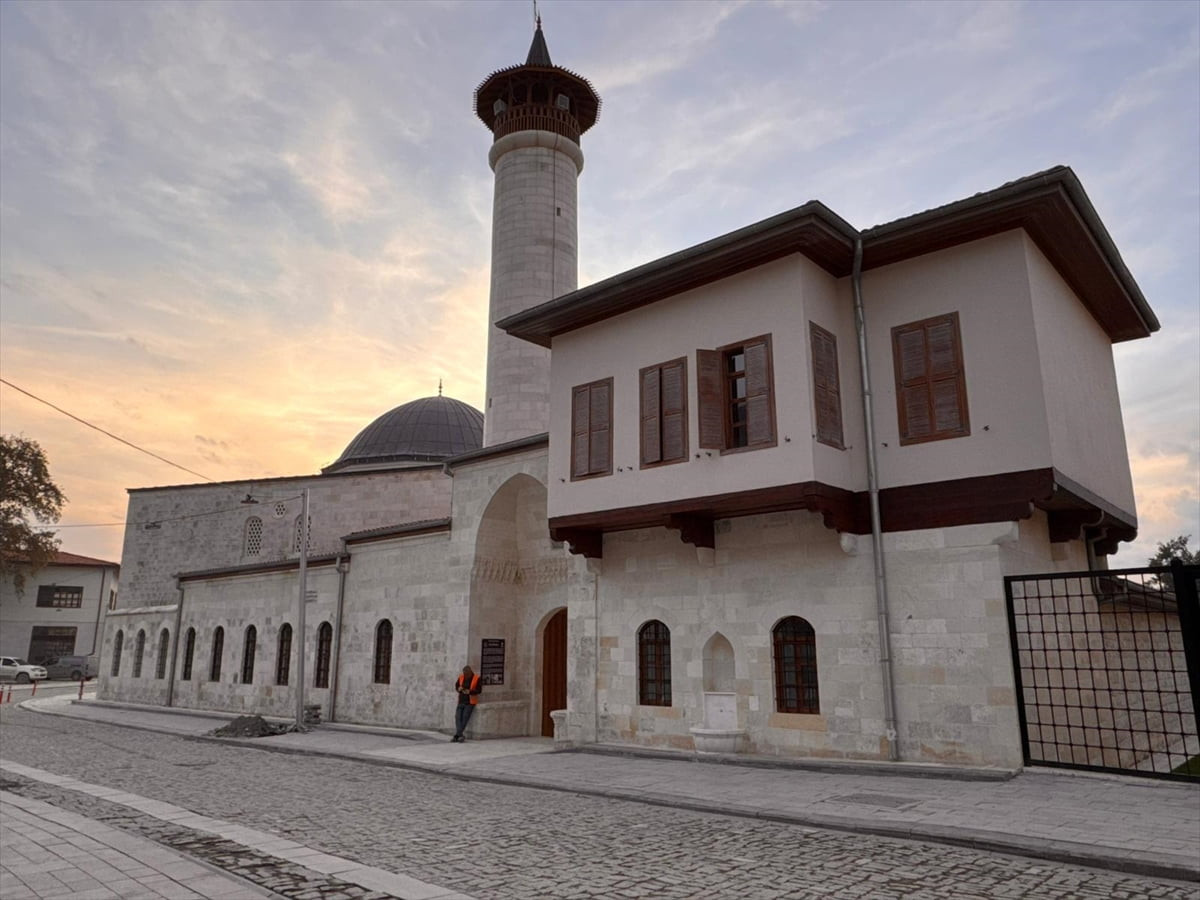  Hatay'da 6 Şubat 2023'teki depremlerde yıkılmasının ardından yeniden aslına uygun inşa edilen...