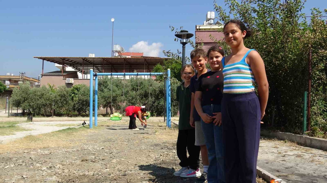 HATAY'DA MEYDANA GELEN ÇOCUK PARKININ KUNDAKLANMASI OLAYI SONRASI PARKIN DAHA ÖNCEDE KUNDAKLANDIĞI...
