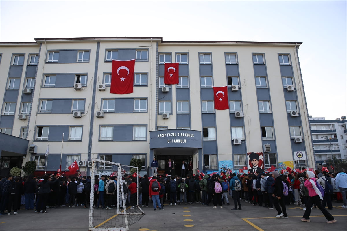 Hatay'da yarıyıl tatilinin ardından eğitim ve öğretim yılının ikinci dönemi başladı. Milli Eğitim...
