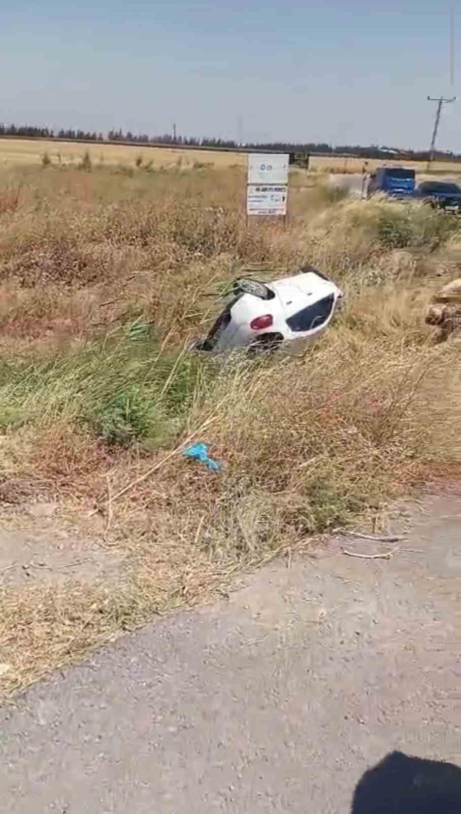 HATAY’IN REYHANLI İLÇESİNDE İKİ OTOMOBİLİN ÇARPIŞMASIYLA YAŞANAN KAZADA 4’Ü ÇOCUK 6 KİŞİ...