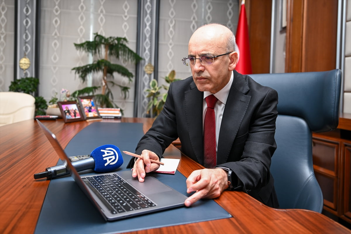 Hazine ve Maliye Bakanı Mehmet Şimşek, Anadolu Ajansının (AA) gözünden 2025'e damga vuran olaylara...
