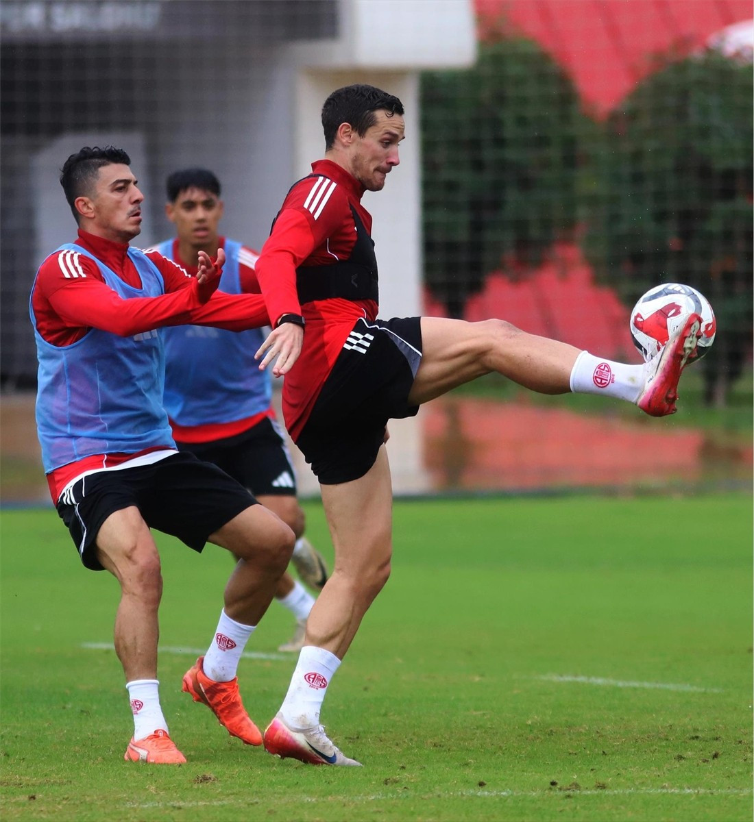 Hesap.com Antalyaspor, Trendyol Süper Lig'in 14. haftasında Göztepe'yi konuk edeceği maçın...