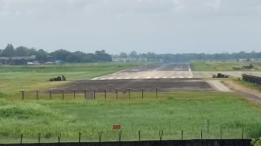 Hindistan Hava Kuvvetleri'ne ait AN-32 nakliye uçağının düştüğü kazada 5 askerin öldüğü...