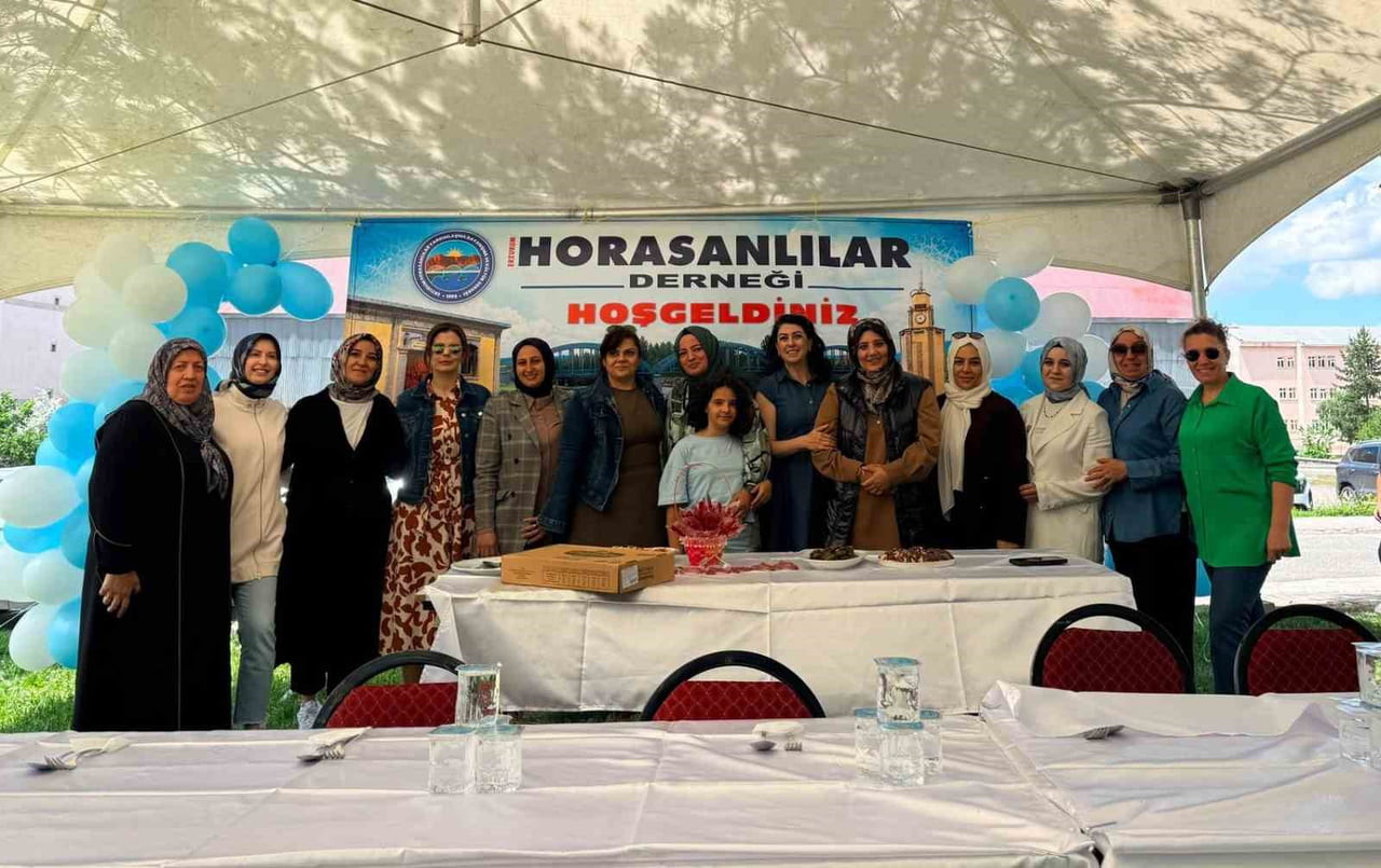 HORASANLILAR DERNEĞİ KADIN KOLLARI TARAFINDAN, MUHARREM AYININ MANEVİ ATMOSFERİNİ YAŞATMAK...