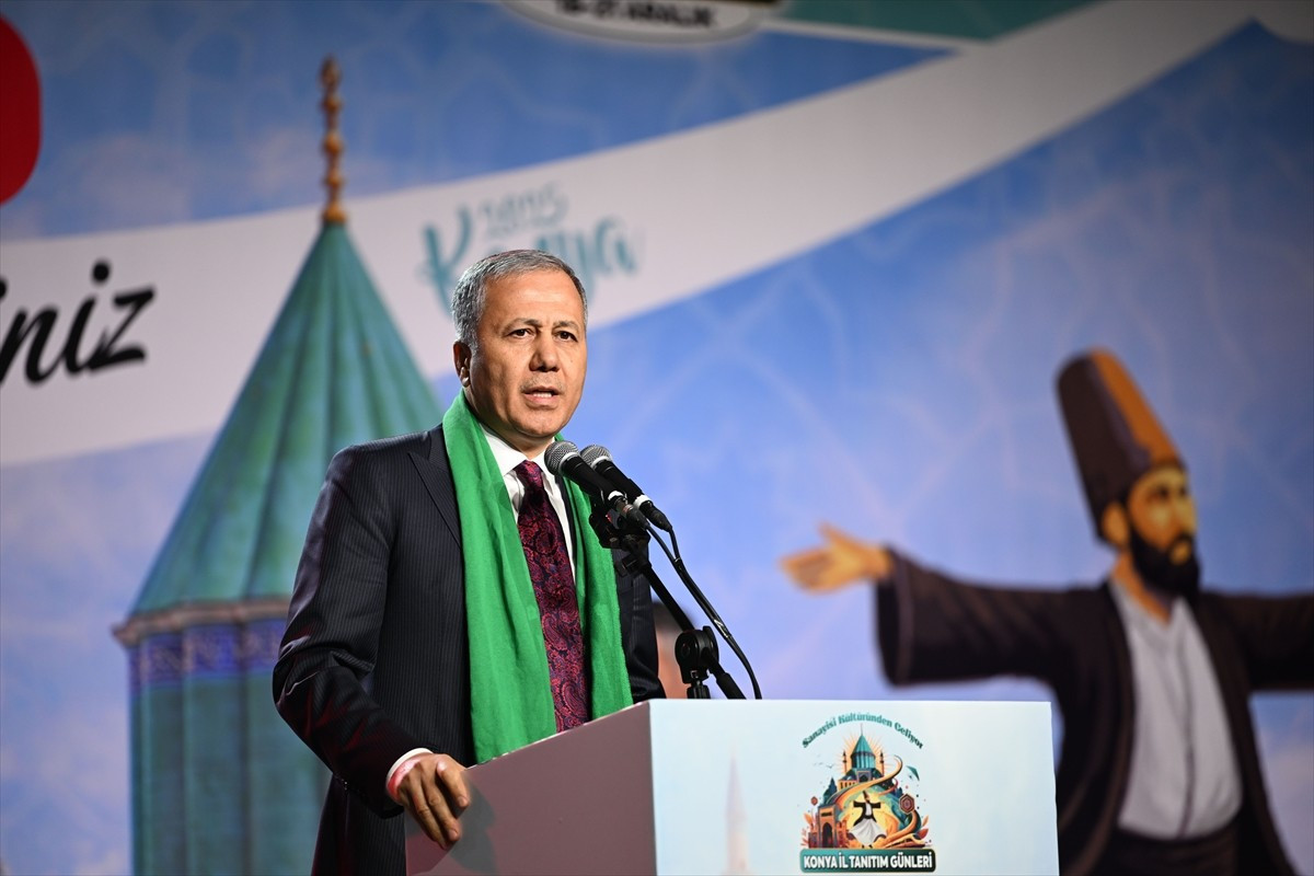 İçişleri Bakanı Ali Yerlikaya, Atatürk Havalimanı Millet Bahçesi'ndeki 9. Konya İl Tanıtım...