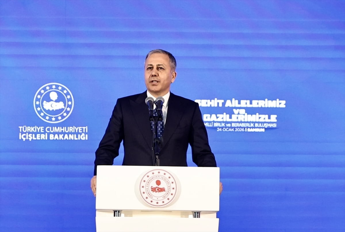 İçişleri Bakanı Ali Yerlikaya, Samsun'da İçişleri Bakanlığı ile Türkiye Harp Malulü Gazileri...