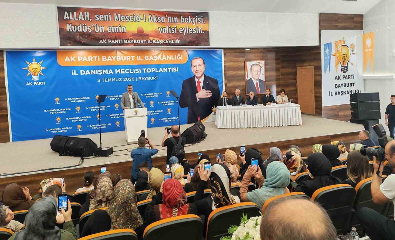 İÇİŞLERİ BAKANI MUSTAFA ÇİFTÇİ, AK PARTİ BAYBURT İL BAŞKANLIĞINCA DÜZENLENEN GENİŞLETİLMİŞ İL...