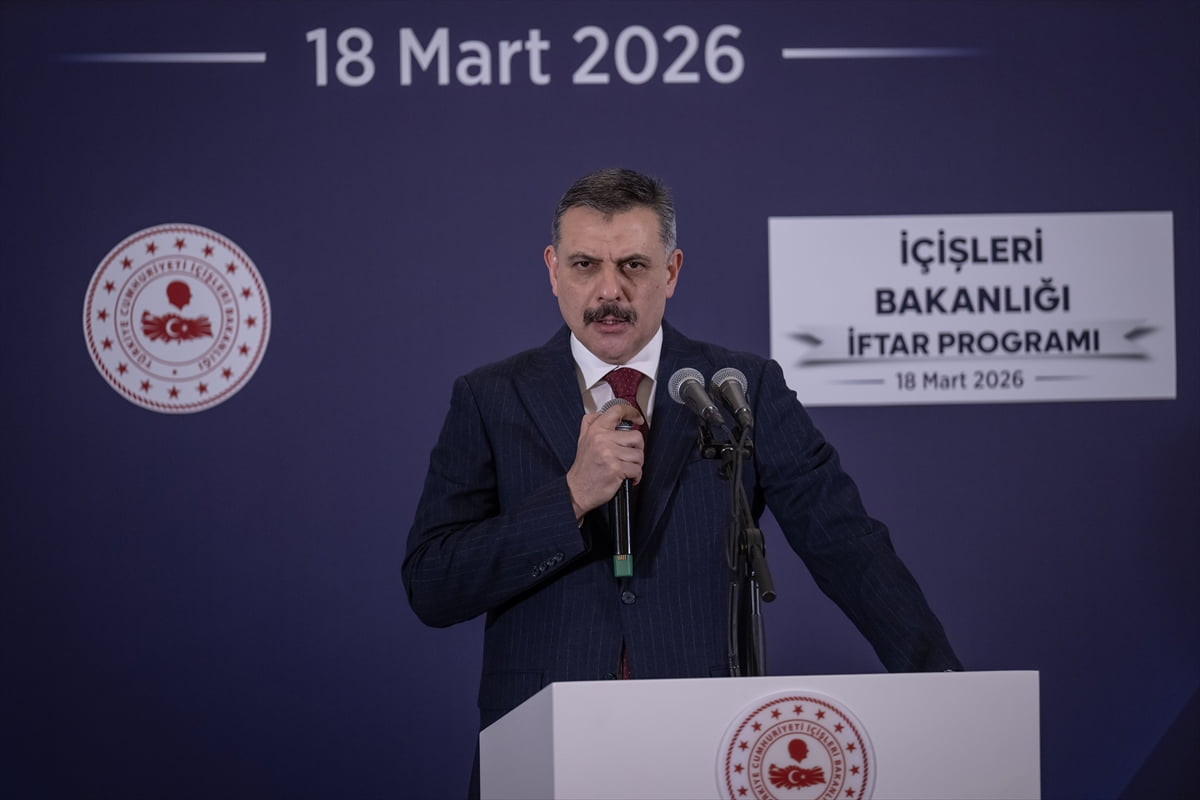 İçişleri Bakanı Mustafa Çiftçi, Bakanlık personeliyle iftar programında bir araya geldi.