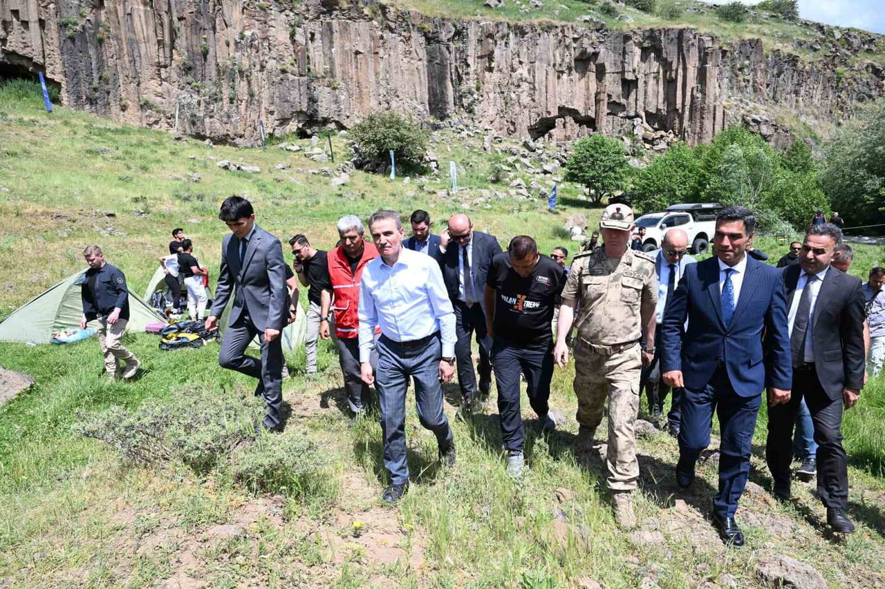 İÇİŞLERİ BAKANLIĞI HİMAYELERİNDE; ERZURUM VALİLİĞİ, ERZURUM BÜYÜKŞEHİR BELEDİYESİ, ATATÜRK...