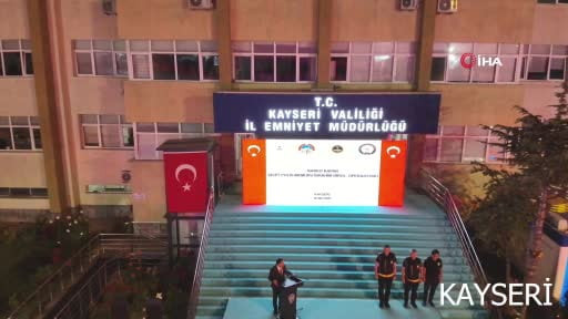 İçişleri Bakanlığı: "‘Uyuşturucu Madde Satıcılarına’ yönelik düzenlenen operasyonda 221 şüpheli...