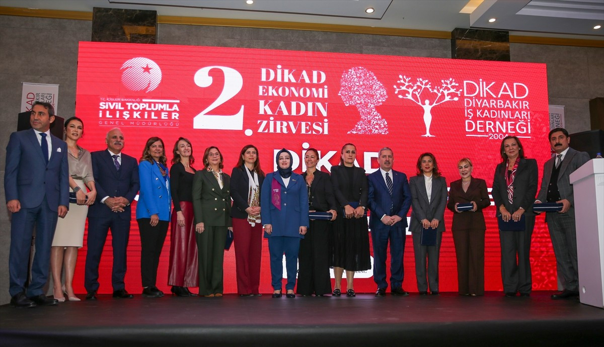 İçişleri Bakanlığı Sivil Toplumla İlişkiler Genel Müdürlüğü'nün desteğiyle Diyarbakır İş Kadınları...