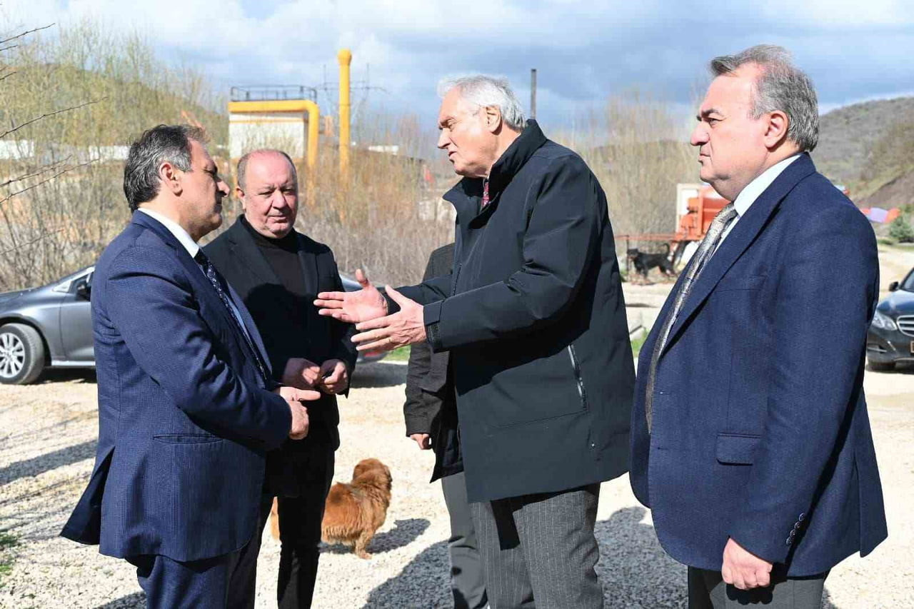 İÇİŞLERİ BAKANLIĞINDAN VAHŞET YAŞANAN BARINAKTA İNCELEME