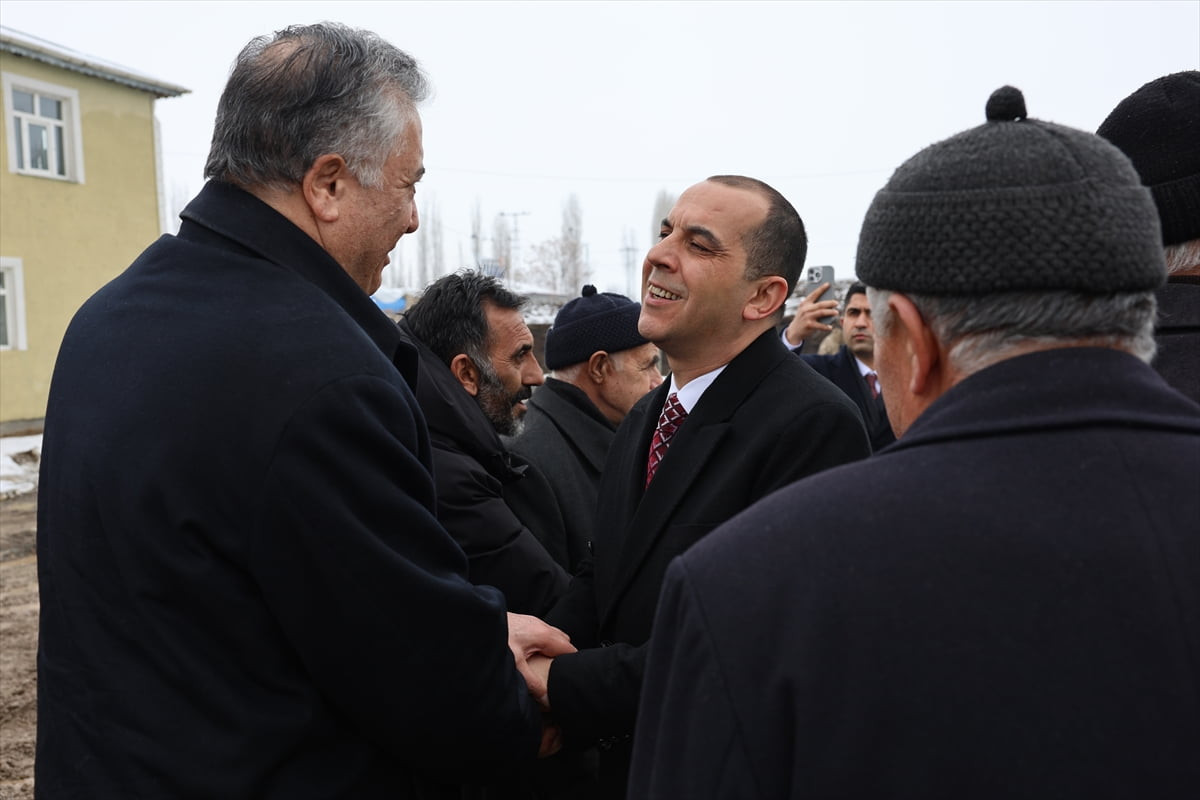 Iğdır'da bazı aileler arasında 2 yıldır süren husumet, Iğdır Valisi Mustafa Fırat Taşolar'ın...
