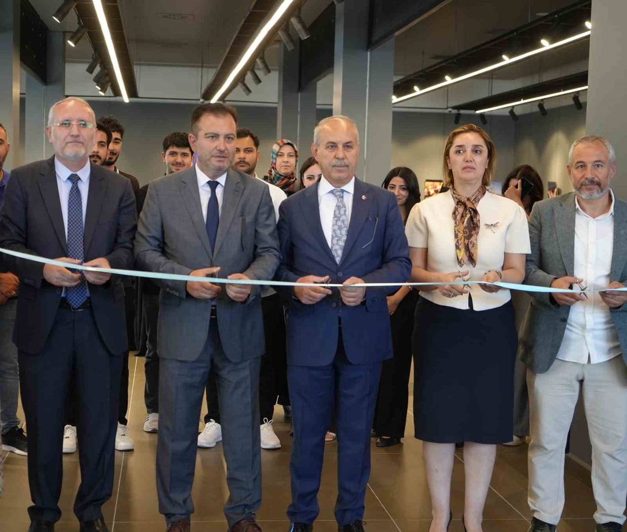 İHA'DAN GAZİANTEP'TE "ORADAYDIK, UNUTMADIK, UNUTTURMADIK" SERGİSİ AÇILDI