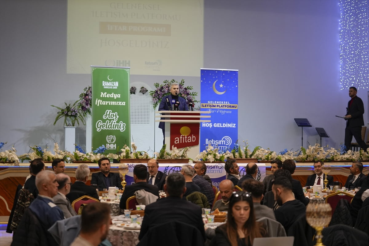 İHH İnsani Yardım Vakfı ve İletişim Platformu, basın mensuplarıyla iftarda bir araya geldi. Afitab...