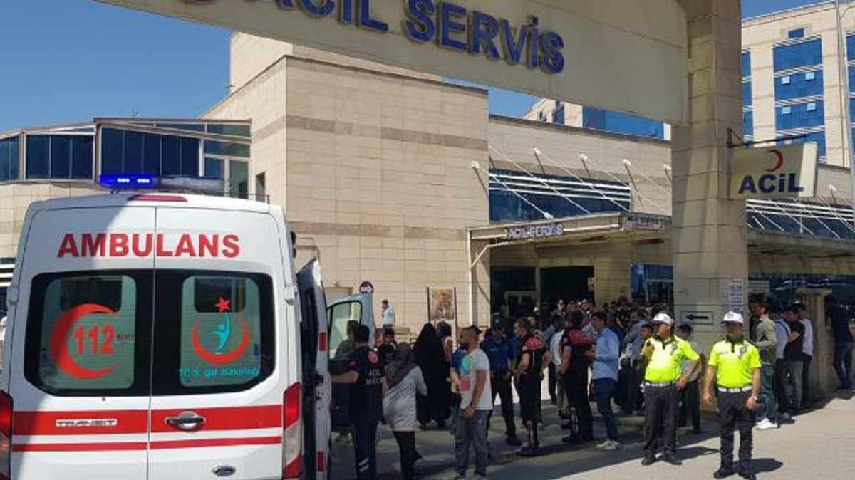 iki asker hastaneye kaldırıldı