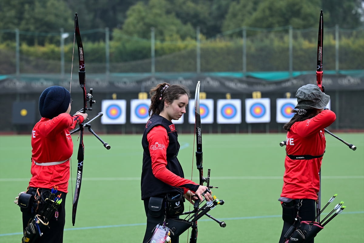 İklimi dolayısıyla yılın büyük bölümünde açık havada ok atmaya müsait olan Antalya, ev sahipliği...