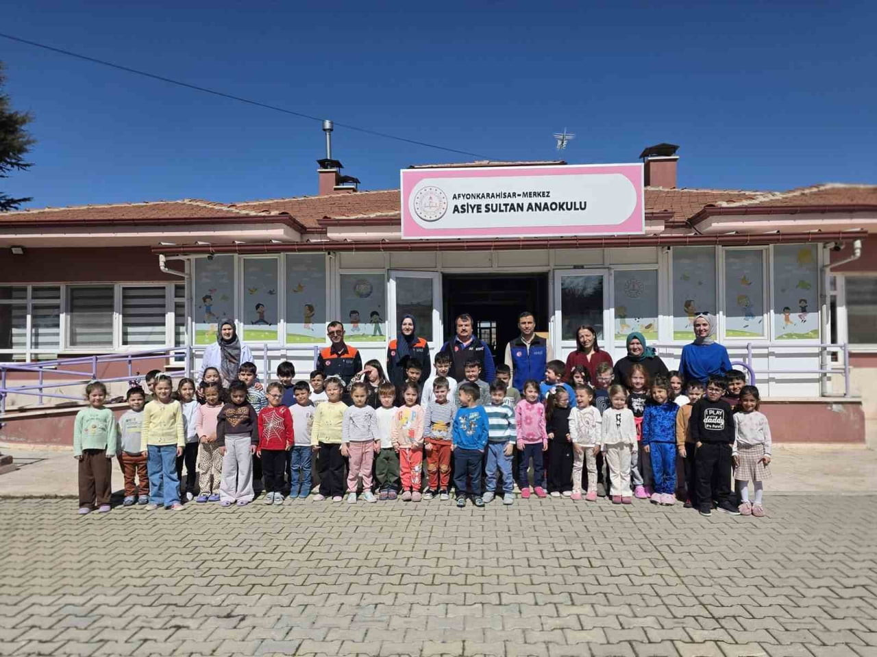 İL AFET VE ACİL DURUM MÜDÜRLÜĞÜ TARAFINDAN ANAOKULU VE İLKOKUL ÖĞRENCİLERİNE YÖNELİK AFET...