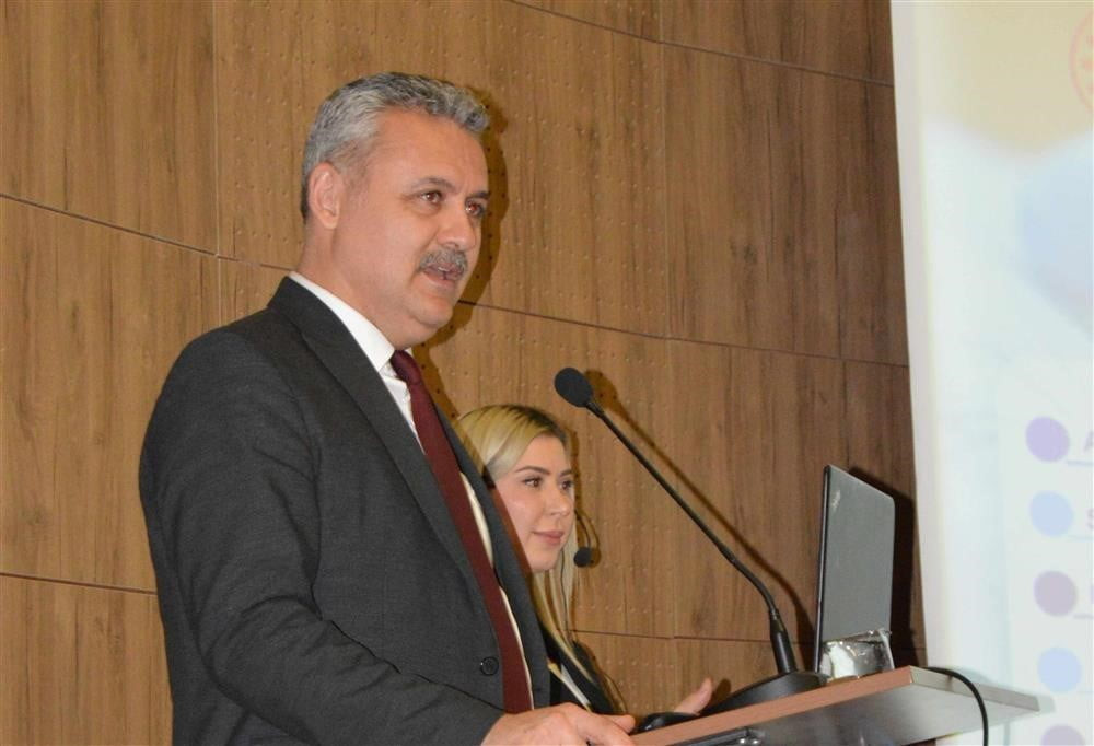 İL SAĞLIK MÜDÜRÜ DOÇ. DR. YUSUF YAVUZ, ÖZELLİKLE EVDE BAKIM VE YOĞUN BAKIM HASTALARINDA BASI...