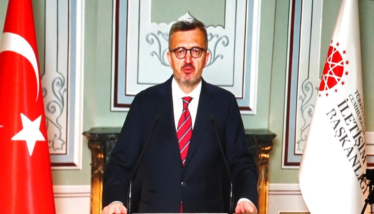 İLETİŞİM BAŞKANI BURHANETTİN DURAN, "FETÖ, SADECE TÜRKİYE’Yİ İLGİLENDİREN BİR ULUSAL GÜVENLİK...