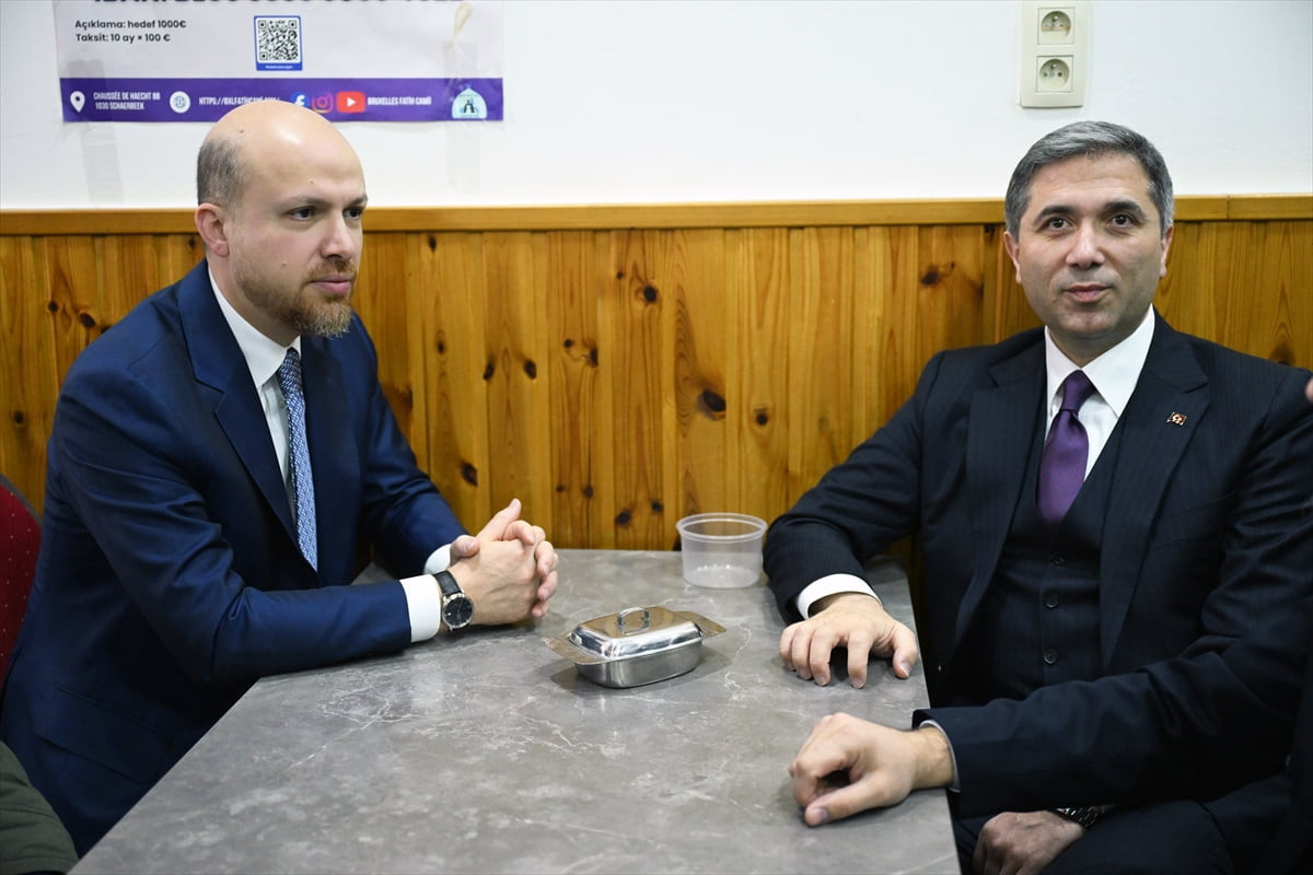 İlim Yayma Vakfı Mütevelli Heyeti Başkanı Necmeddin Bilal Erdoğan, Belçika'nın başkenti Brüksel'de...