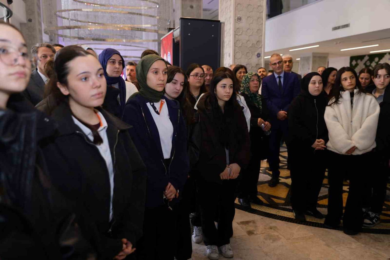 İLKADIM BELEDİYESİ VE İLKADIM KENT KONSEYİ TARAFINDAN ORTAKLAŞA DÜZENLENEN “BİR KEDER BİR ZAFER...