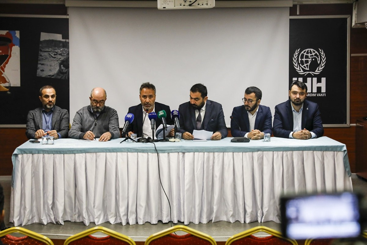 İnsan Hak ve Hürriyetleri (İHH) İnsani Yardım Vakfı'nın da aralarında olduğu 6 sivil toplum...