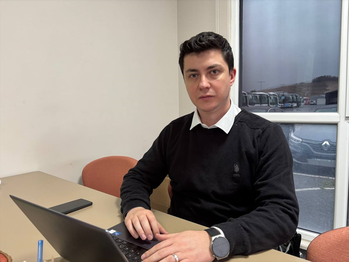 İnsanların sesleri çalınarak yapılan yeni nesil dolandırıcılıkların "yapay zeka destekli telefon...