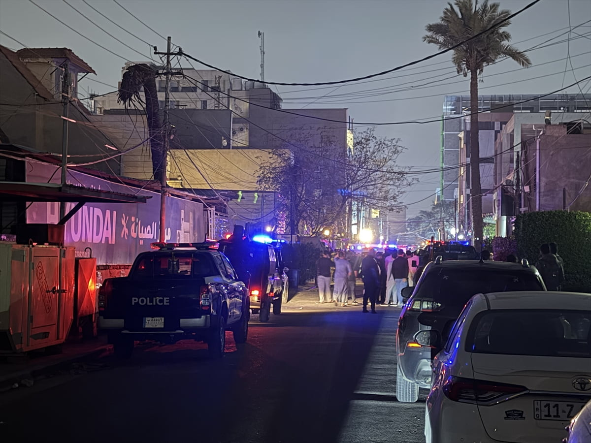 Irak’ın başkenti Bağdat’ın Arasat semtinde bir eve insansız hava aracı (İHA) düştü. İHA’nın kime...