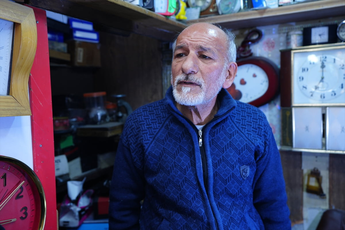 Iraklılar, ABD-İsrail'in İran'a karşı başlattığı saldırıların Irak'a sıçramasından endişe...