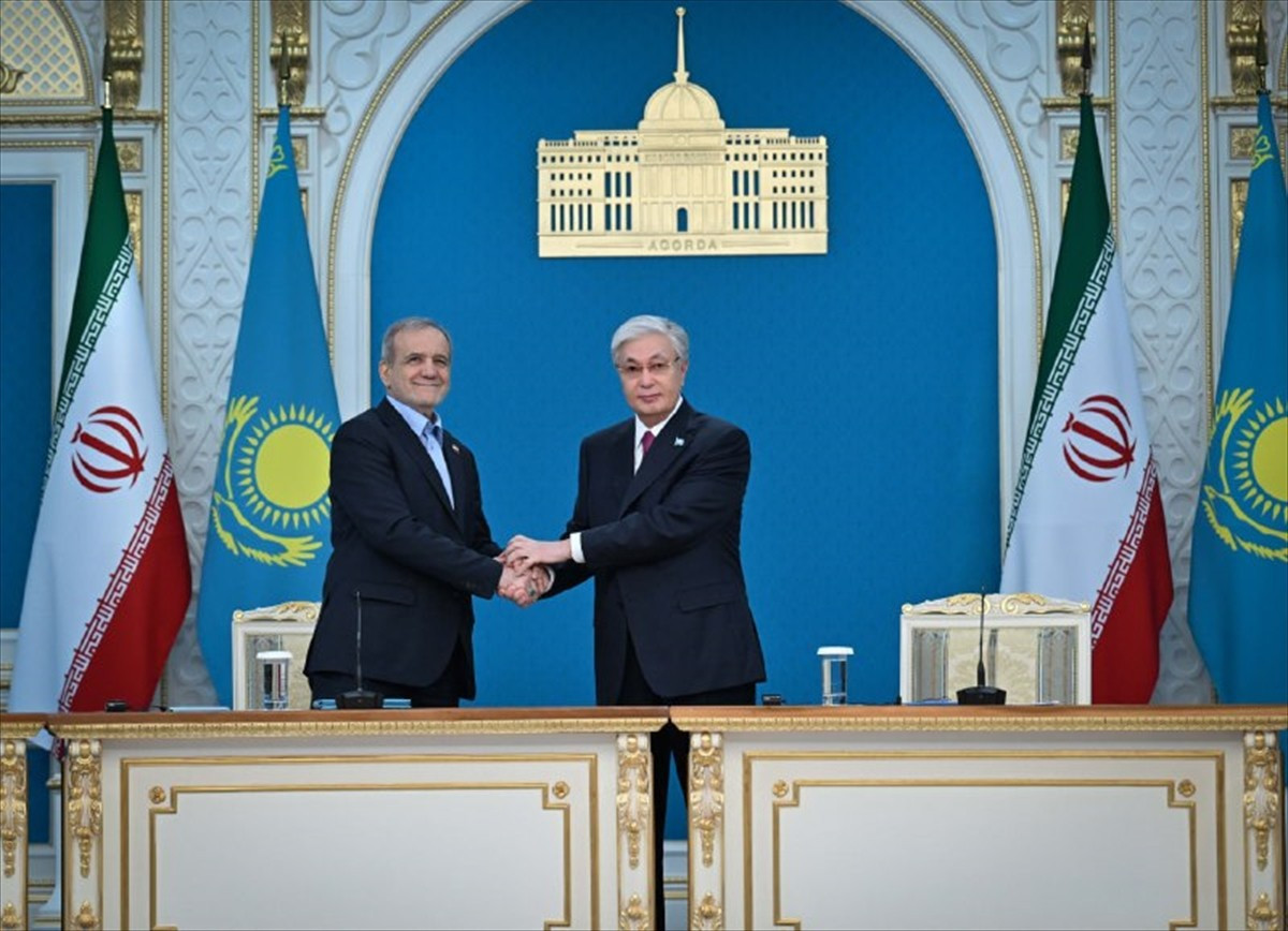 İran Cumhurbaşkanı Mesud Pezeşkiyan, resmi ziyaret kapsamında Kazakistan’a geldi. Pezeşkiyan için...
