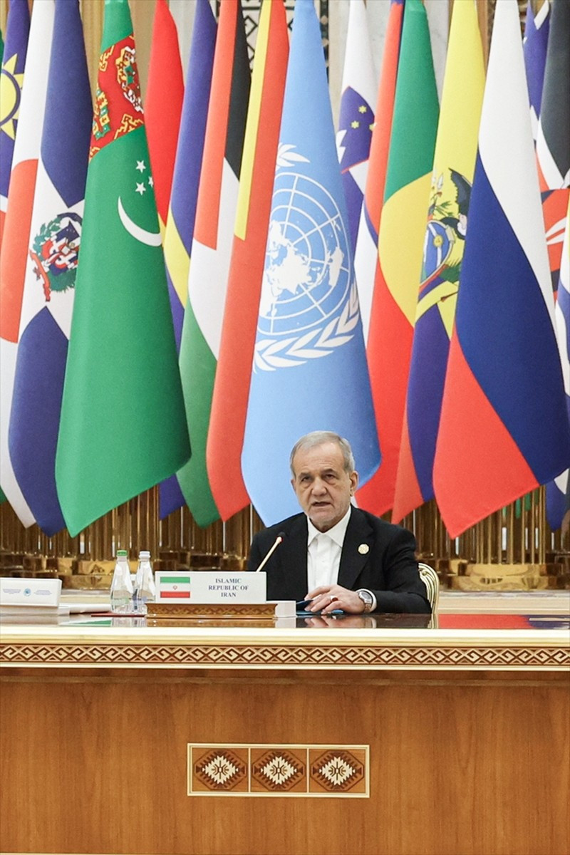 İran Cumhurbaşkanı Mesud Pezeşkiyan, Türkmenistan'ın daimi tarafsızlık statüsünün 30. yıl dönümü...