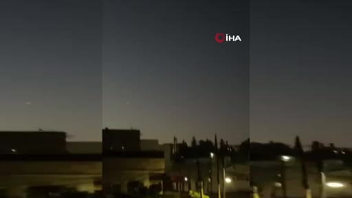 İran Devrim Muhafızları Ordusu (DMO), ABD’nin İran’a yönelik son saldırılarına misilleme olarak...