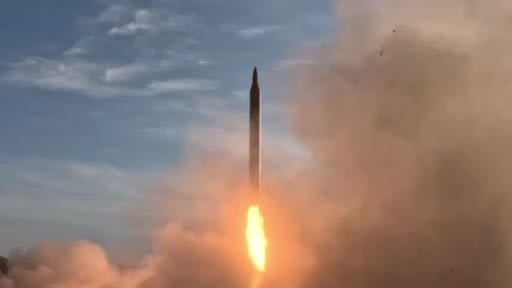 İran Devrim Muhafızları Ordusu, İran'ın sanayi tesislerine yönelik saldırılara karşılık olarak...