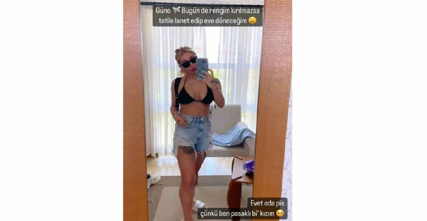 İrem Derici Siyah Bikinili Ayna Pozu