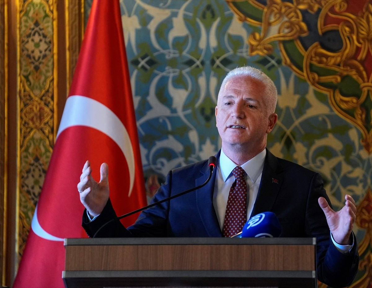 İş Kadınları Girişim Derneğinin (İŞKAGİD) "Türkiye Kadın Girişimciler Zirvesi" İstanbul...