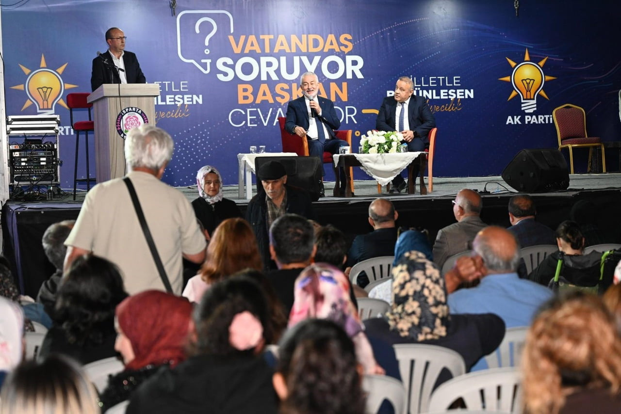 ISPARTA BELEDİYE BAŞKANI ŞÜKRÜ BAŞDEĞİRMEN, ‘VATANDAŞ SORUYOR, BAŞKAN CEVAPLIYOR' PROGRAMI...