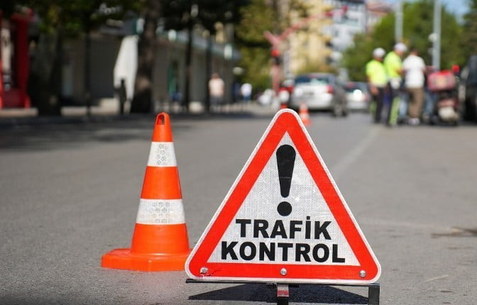 ISPARTA İL GENELİNDE SON BİR HAFTADA POLİS EKİPLERİNCE GERÇEKLEŞTİRİLEN DENETİMLERDE 28 BİN 758...