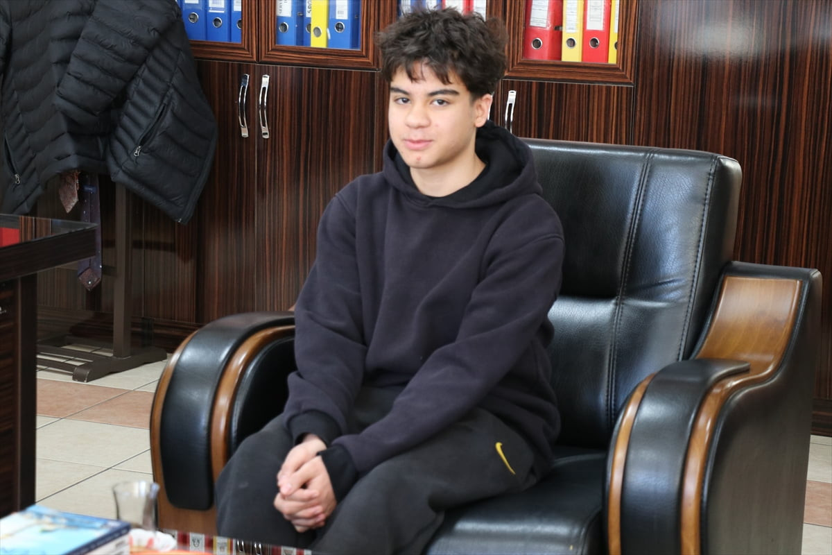 Isparta'daki Mustafa Gürkan Anadolu Lisesi'nde çevre duyarlılığını ölçmek amacıyla...