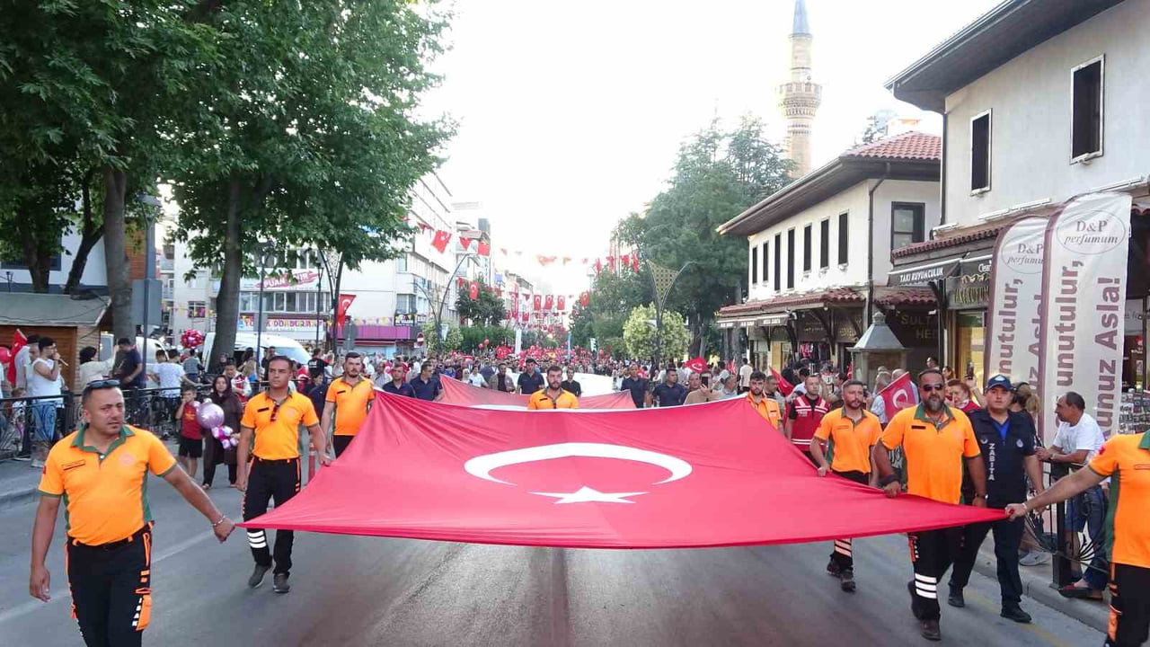 ISPARTA’DA 15 TEMMUZ DEMOKRASİ VE MİLLİ BİRLİK GÜNÜ DOLAYISIYLA DÜZENLENEN PROGRAMLAR, MEHTERAN...