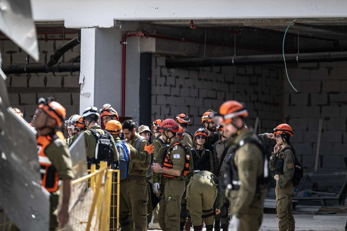 İsrail-ABD'nin ortak saldırılar düzenlediği İran'ın attığı misilleme füzesinin isabet etmesiyle...