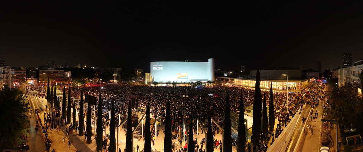 İsrail polisinin Arap bölgelerinde işlenen suçlara sessiz kalarak suçluları teşvik etmesine karşı...