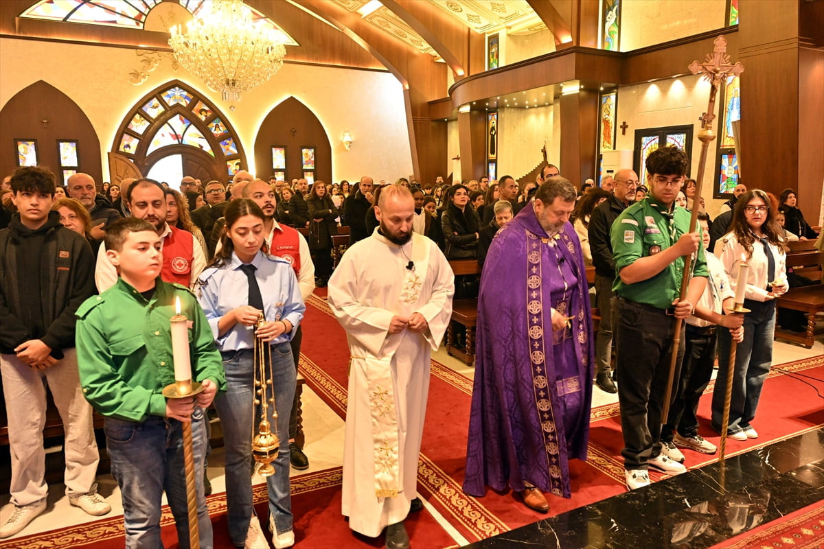 İsrail saldırılarında yakınlarını ve tanıdıklarını kaybeden Lübnanlı Hristiyanlar, büyük üzüntü...