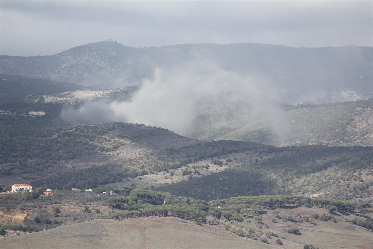  İsrail savaş uçakları, Lübnan'ın güneyindeki Ansar ve Zarariye beldeleri arasında kalan bölgenin...
