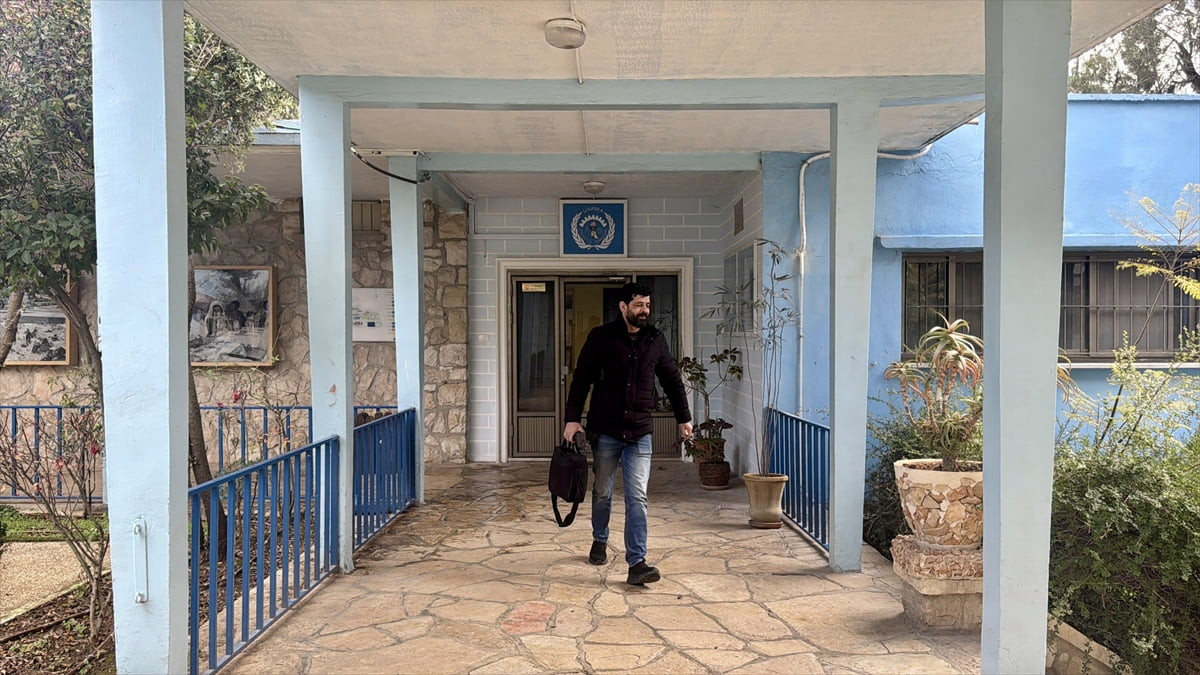 İsrail'in işgal altındaki Doğu Kudüs'teki Kalendiya Mülteci Kampı'ndaki Birleşmiş Milletler Yakın...